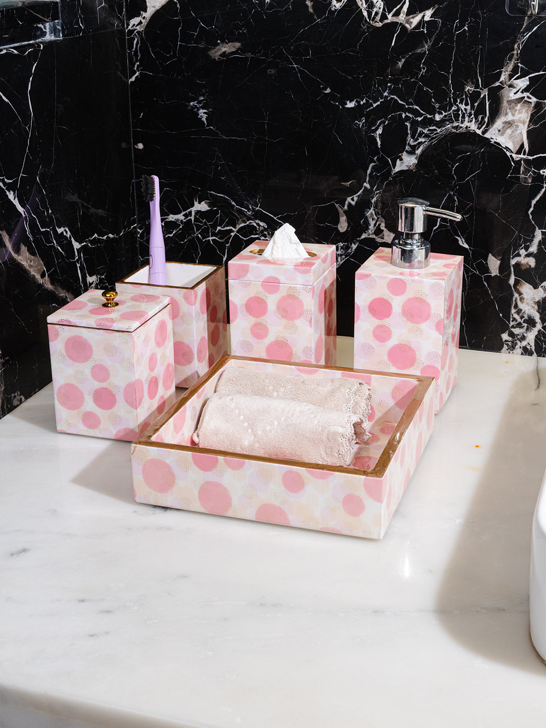 Pink Polka Dots Printed Bath Set Of 5